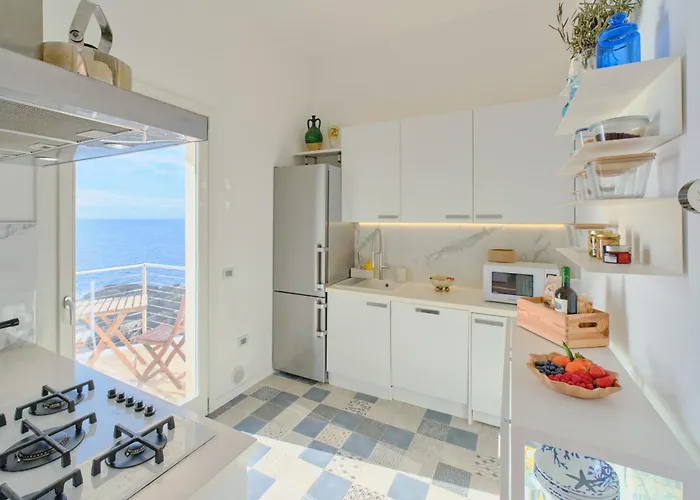 La Corsia - Exclusive By The Sea Apartment